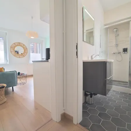 Unsejourametz - La Source Apartment *